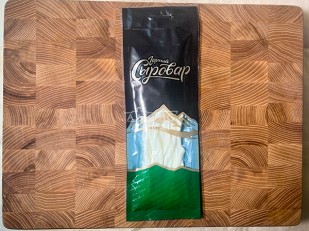 Сыр 1 кг ГОРНЫЙ СЫРОВАР (Бочонок): Сыр 60 гр ГОРНЫЙ СЫРОВАР (Нити)