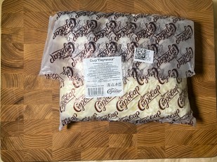 Лаваш со вкусом аджики: Сыр 1 кг ГОРНЫЙ СЫРОВАР (Паутинка)